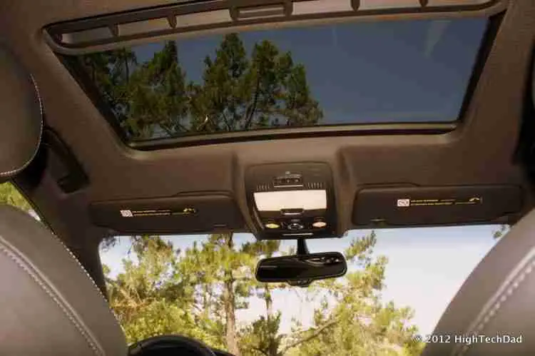 How to fix a sunroof that won’t close all the way?