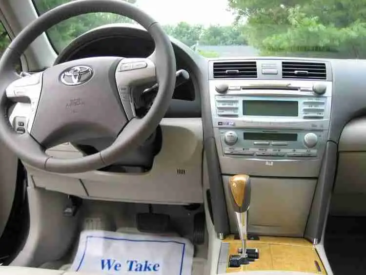 How to Fix a Sticky Dashboard on Your Toyota Camry