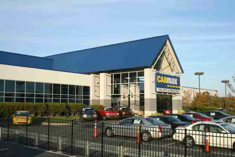 Does Carmax Buy Old Cars?
