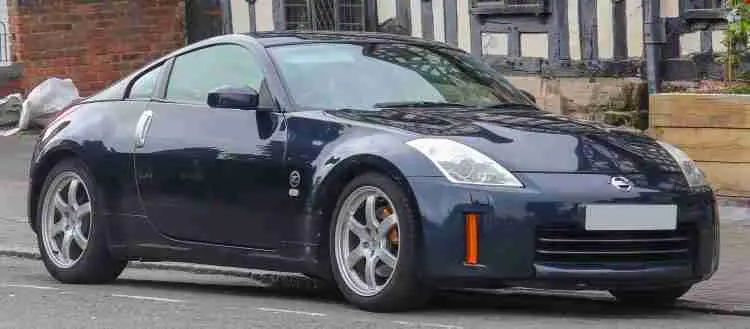 How much horsepower does a 350z have?