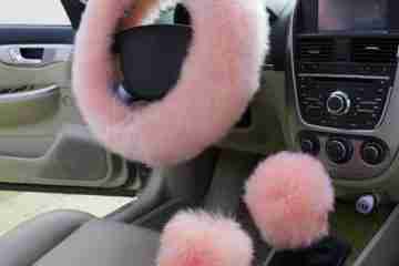 How to Make a Fuzzy Steering Wheel Cover